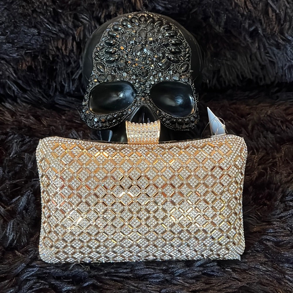 🌟NWT Gold Clutch & Bag